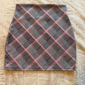 Chocolate Brand Plaid Pencil Skirt in Pink and Black